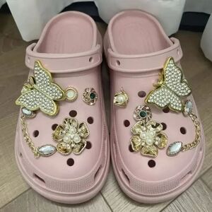10 pc Croc Charms